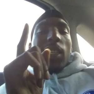 Meet your Posher, Tee